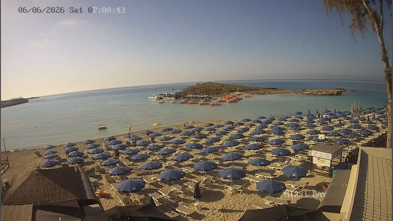 Webcam-Aufnahme aus :city — 6. Juni 2026 05:00