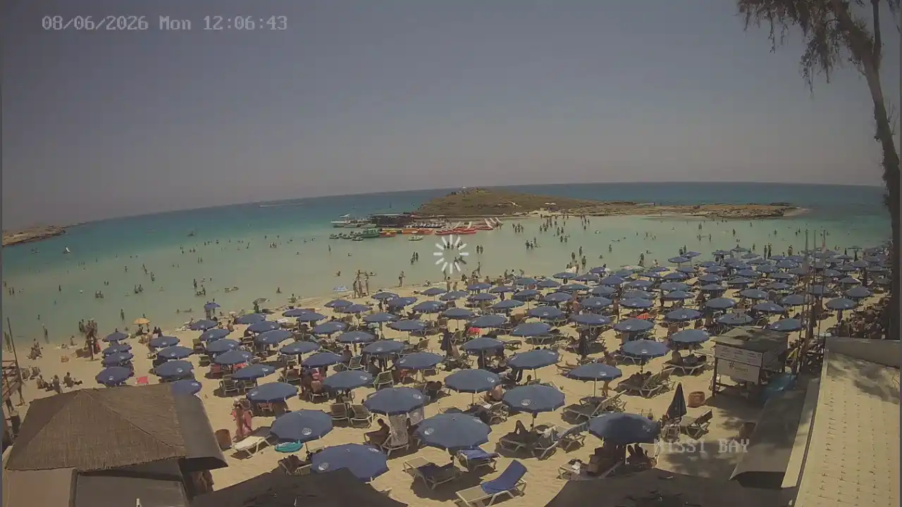 Webcam-Aufnahme aus :city — 8. Juni 2026 11:00