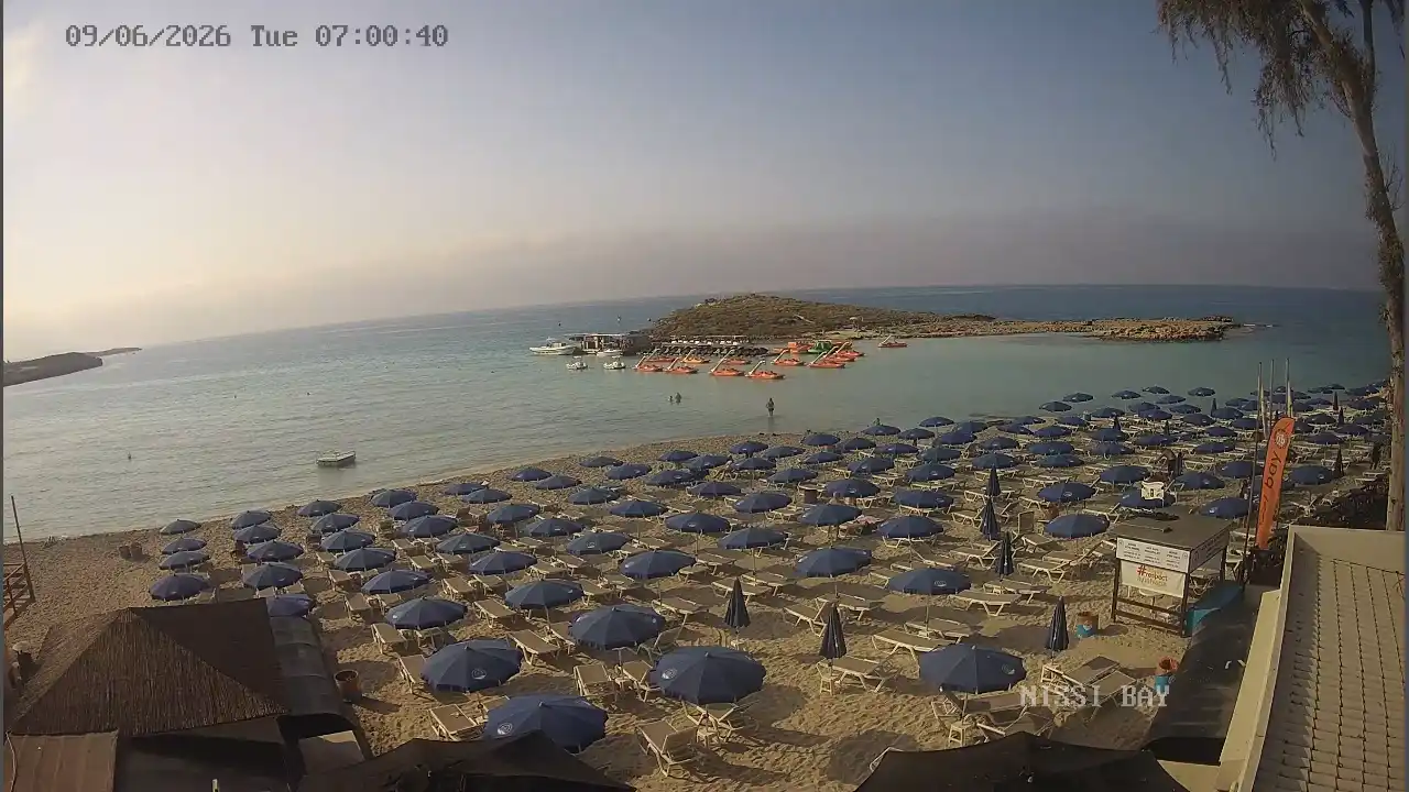Webcam-Aufnahme aus :city — 9. Juni 2026 05:00