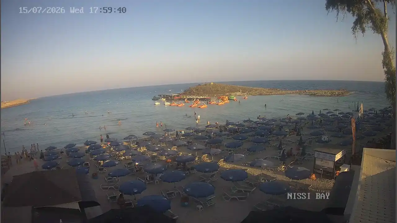 Webcam-Aufnahme aus :city — 15. Juli 2026 16:00