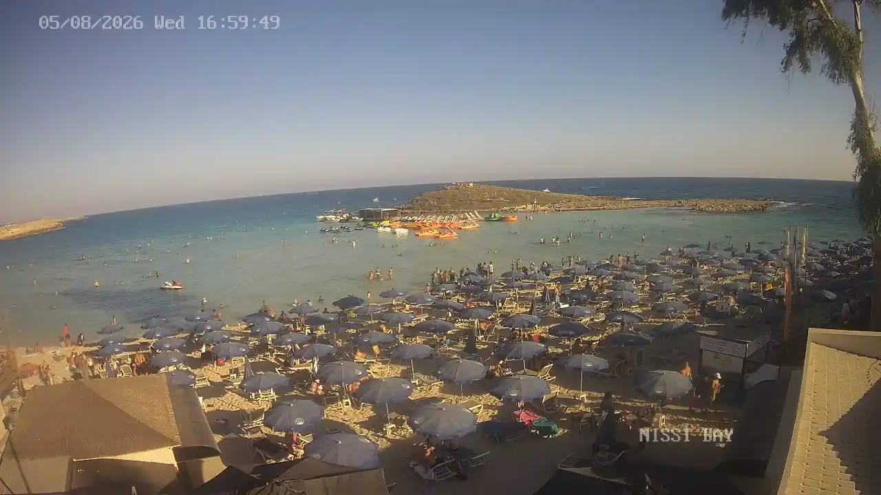 Webcam-Aufnahme aus :city — 5. August 2026 15:00