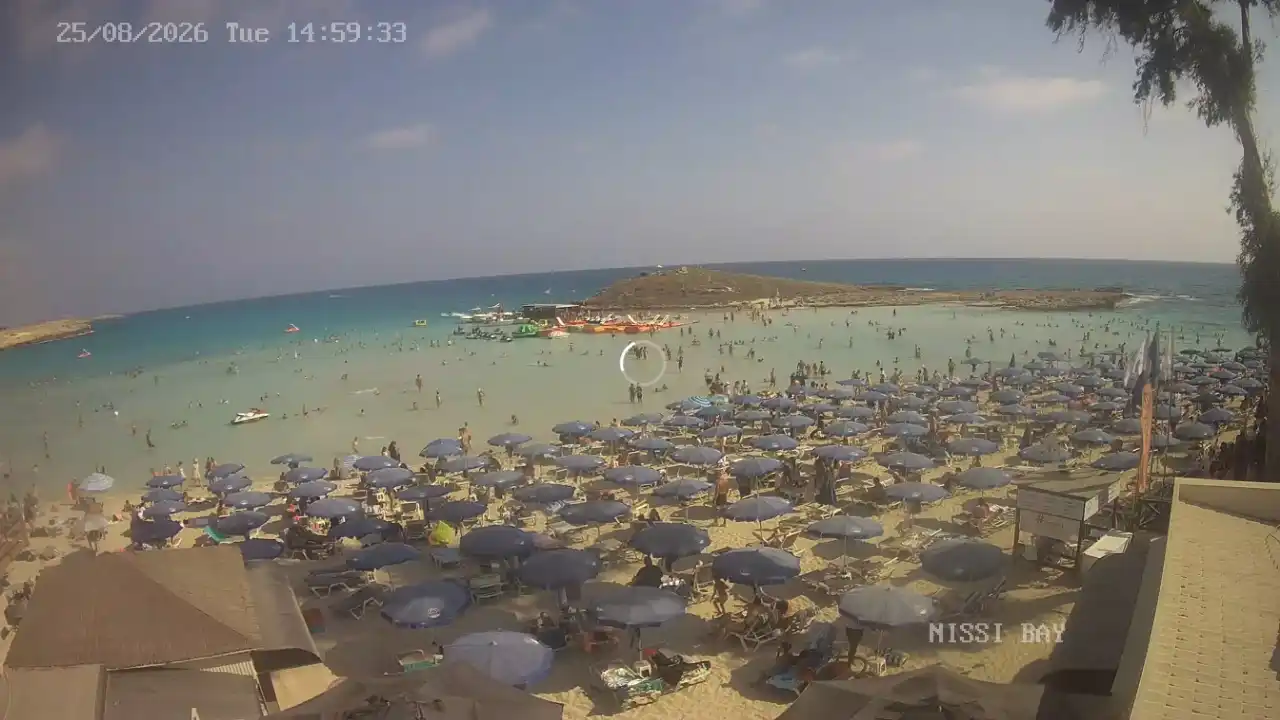 Webcam-Aufnahme aus :city — 25. August 2026 13:00