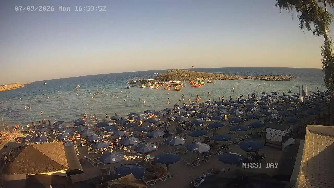 Webcam-Aufnahme aus :city — 7. September 2026 15:00