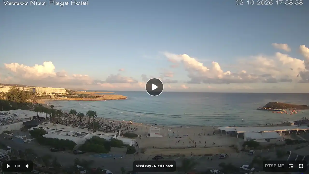 Webcam-Aufnahme aus :city — 2. Oktober 2026 15:00