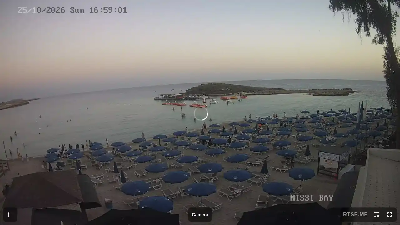 Webcam-Aufnahme aus :city — 25. Oktober 2026 15:00